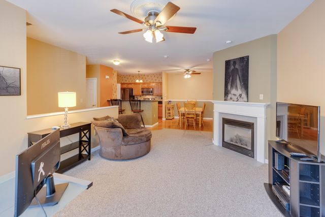 9 Blueberry Hill Rd Unit 7, Plymouth, NH 03264