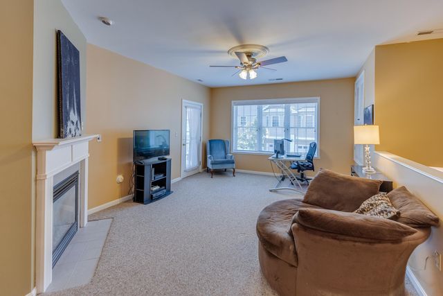9 Blueberry Hill Rd Unit 7, Plymouth, NH 03264