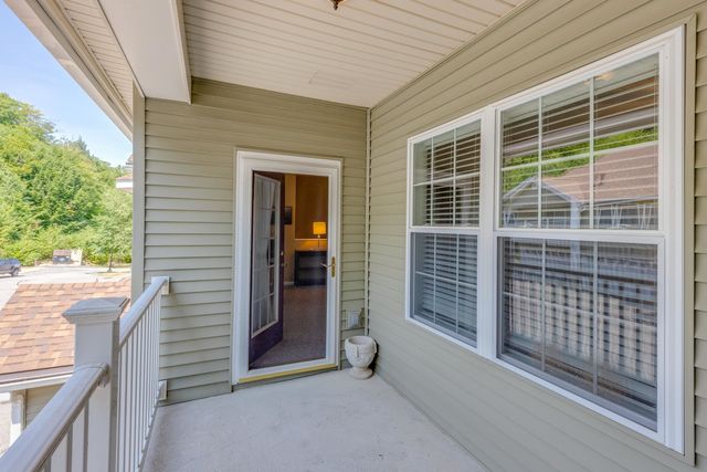 9 Blueberry Hill Rd Unit 7, Plymouth, NH 03264