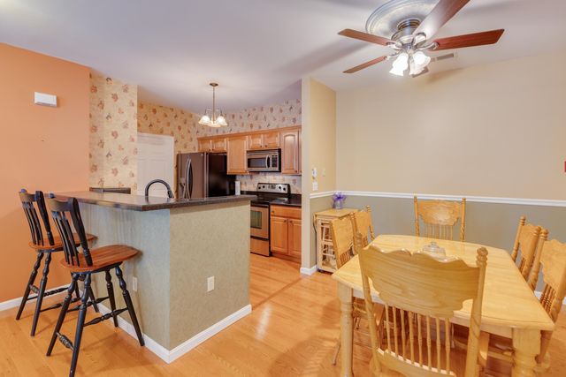 9 Blueberry Hill Rd Unit 7, Plymouth, NH 03264