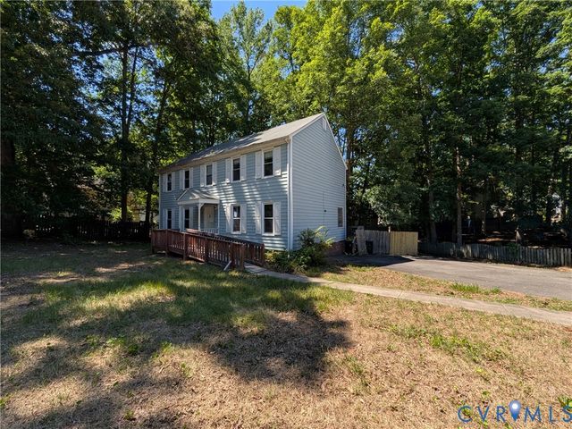 914 Spirea Rd, Chesterfield, VA 23236