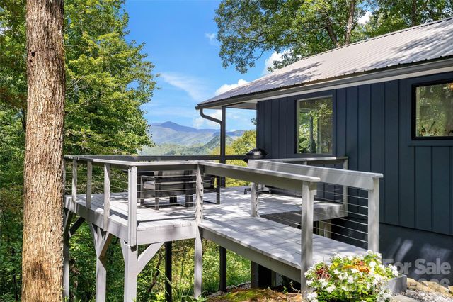 68 Lakey Gap Heights, Black Mountain, NC 28711