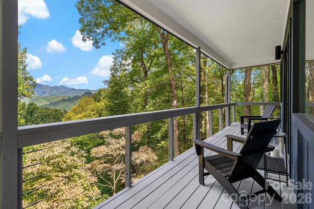 68 Lakey Gap Heights, Black Mountain, NC 28711