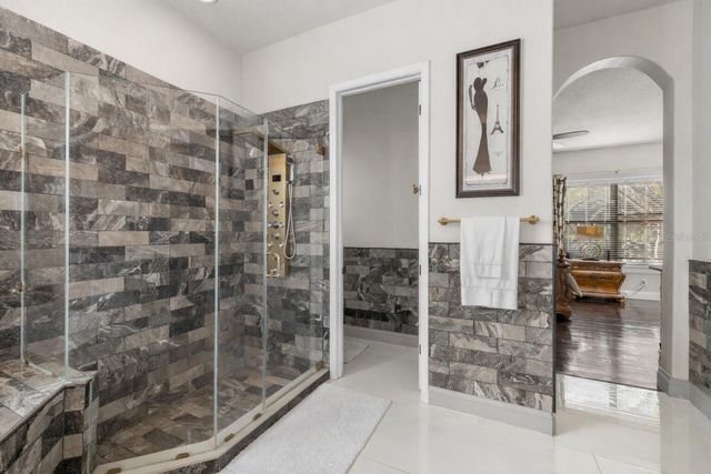 20120 SHADY HILL LANE, Tampa, FL 33647