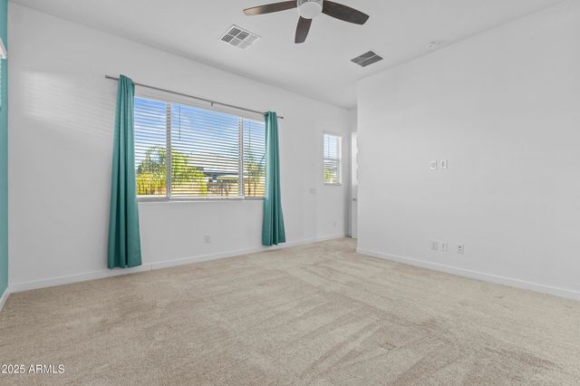 3922 E KENLEY Lane, San Tan Valley, AZ 85143