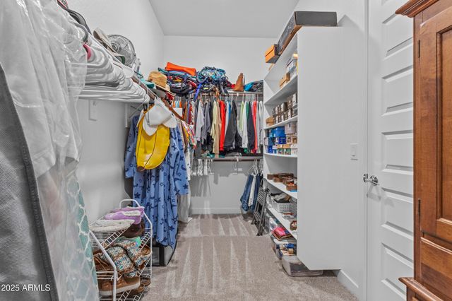 3922 E KENLEY Lane, San Tan Valley, AZ 85143