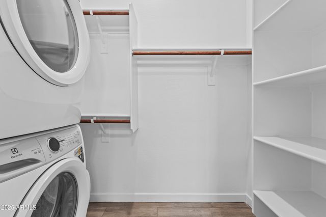 3922 E KENLEY Lane, San Tan Valley, AZ 85143