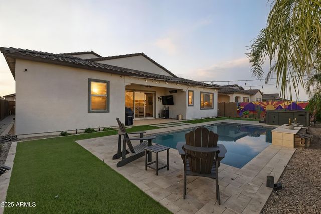 3922 E KENLEY Lane, San Tan Valley, AZ 85143