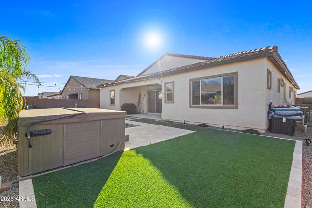 3922 E KENLEY Lane, San Tan Valley, AZ 85143