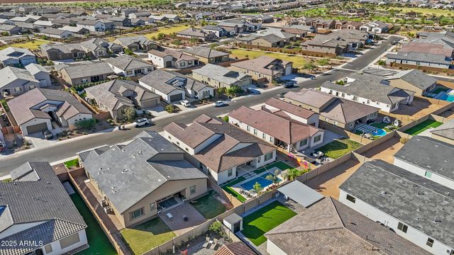 3922 E KENLEY Lane, San Tan Valley, AZ 85143