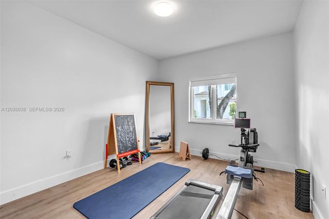 11203 NW 73rd Terrace, Doral, FL 33178