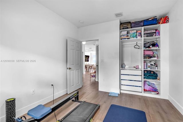 11203 NW 73rd Terrace, Doral, FL 33178