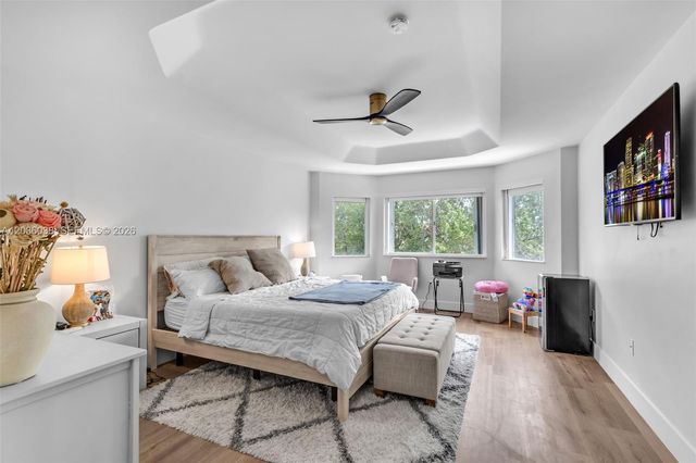 11203 NW 73rd Terrace, Doral, FL 33178