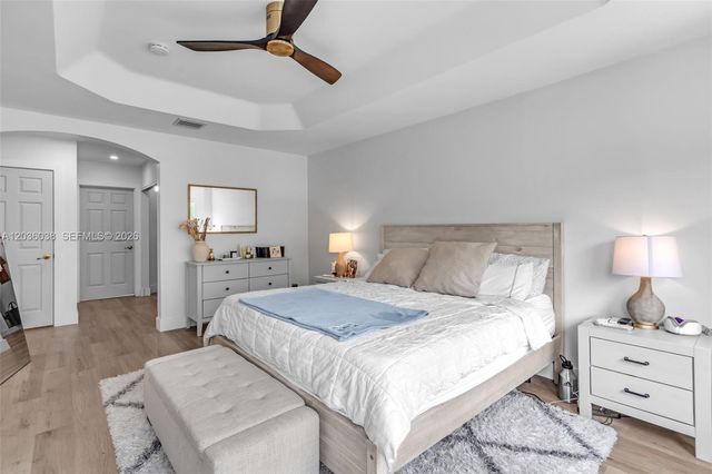 11203 NW 73rd Terrace, Doral, FL 33178