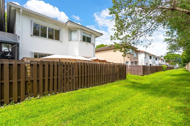 11203 NW 73rd Terrace, Doral, FL 33178