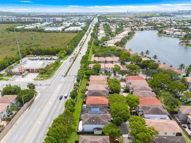 11203 NW 73rd Terrace, Doral, FL 33178