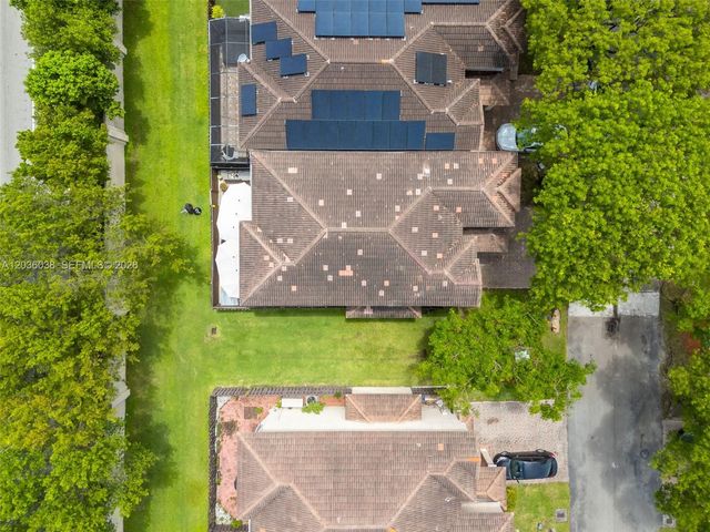11203 NW 73rd Terrace, Doral, FL 33178