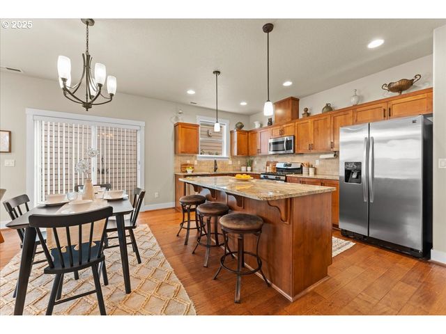 517 Sw 199TH Ave, Beaverton, OR 97006