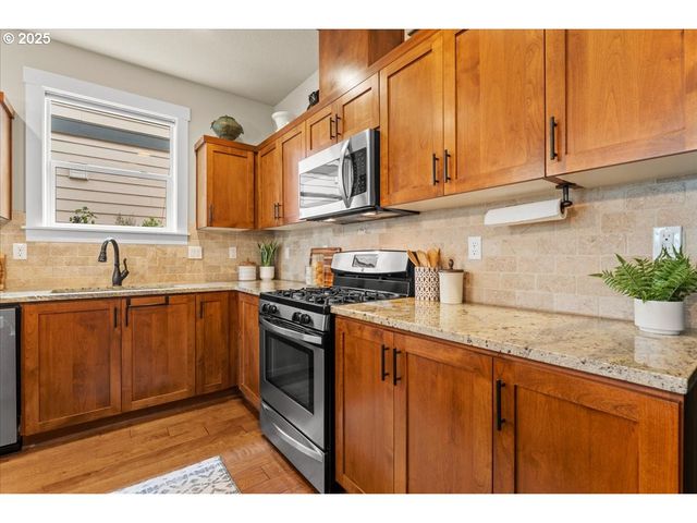 517 Sw 199TH Ave, Beaverton, OR 97006