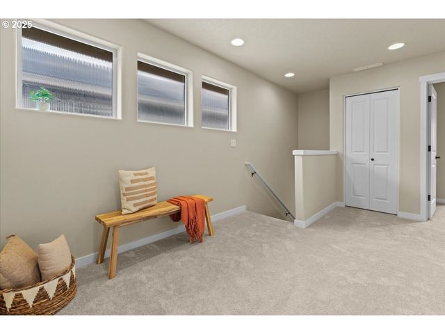 517 Sw 199TH Ave, Beaverton, OR 97006