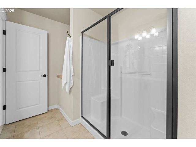 517 Sw 199TH Ave, Beaverton, OR 97006