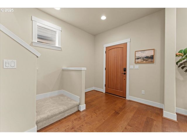 517 Sw 199TH Ave, Beaverton, OR 97006