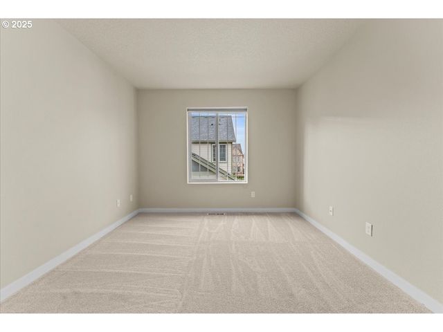 517 Sw 199TH Ave, Beaverton, OR 97006