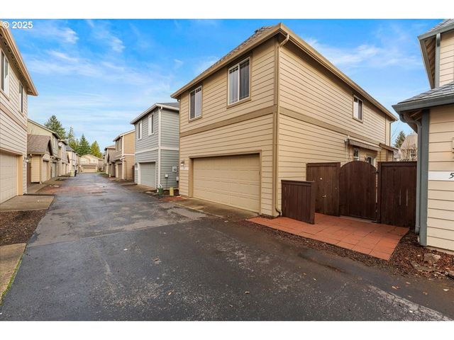 517 Sw 199TH Ave, Beaverton, OR 97006