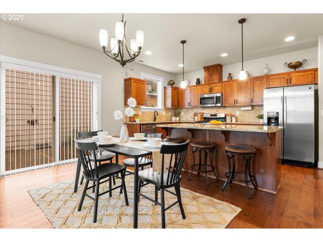 517 Sw 199TH Ave, Beaverton, OR 97006