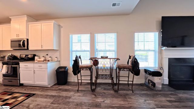 28 Bromes Way, Greenville, SC 29607