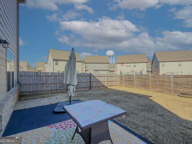 2106 Bridgewater Pass, Hampton, GA 30228