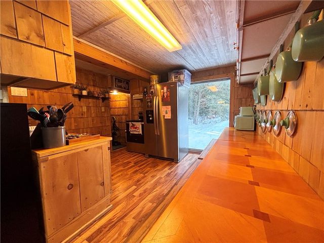 W6979 County Highway E, Spooner, WI 54801