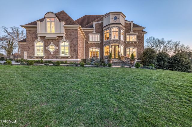 1128 Mountain Vista Pvt Drive, Bristol, TN 37620