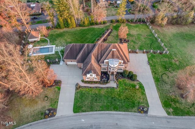 1128 Mountain Vista Pvt Drive, Bristol, TN 37620