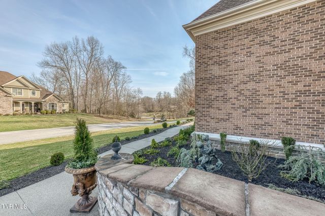 1128 Mountain Vista Pvt Drive, Bristol, TN 37620
