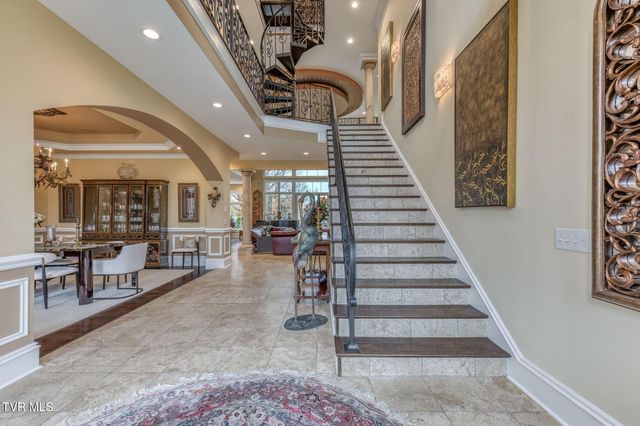 1128 Mountain Vista Pvt Drive, Bristol, TN 37620