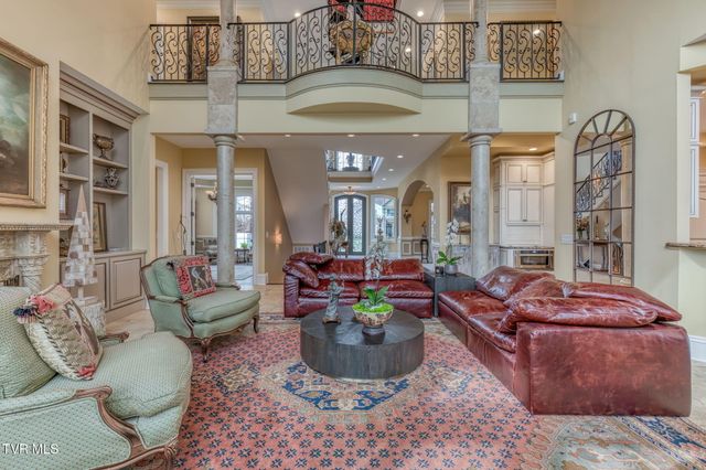 1128 Mountain Vista Pvt Drive, Bristol, TN 37620