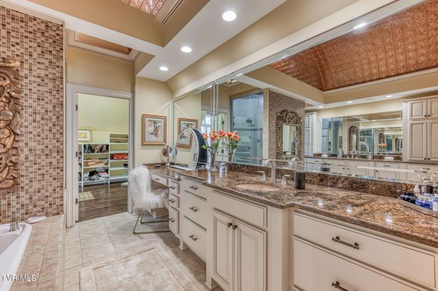 1128 Mountain Vista Pvt Drive, Bristol, TN 37620