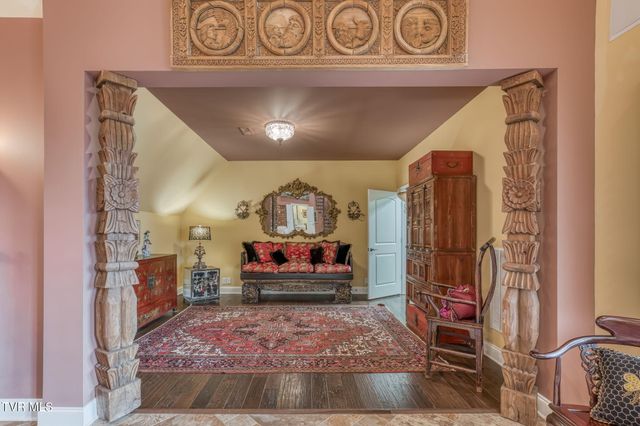 1128 Mountain Vista Pvt Drive, Bristol, TN 37620