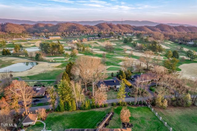1128 Mountain Vista Pvt Drive, Bristol, TN 37620