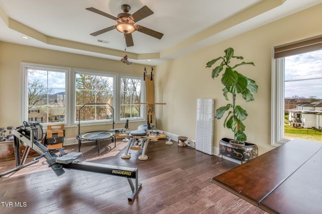 1128 Mountain Vista Pvt Drive, Bristol, TN 37620