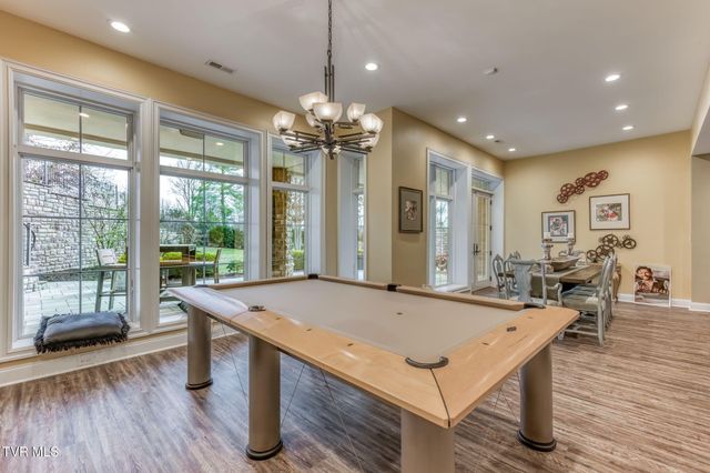 1128 Mountain Vista Pvt Drive, Bristol, TN 37620