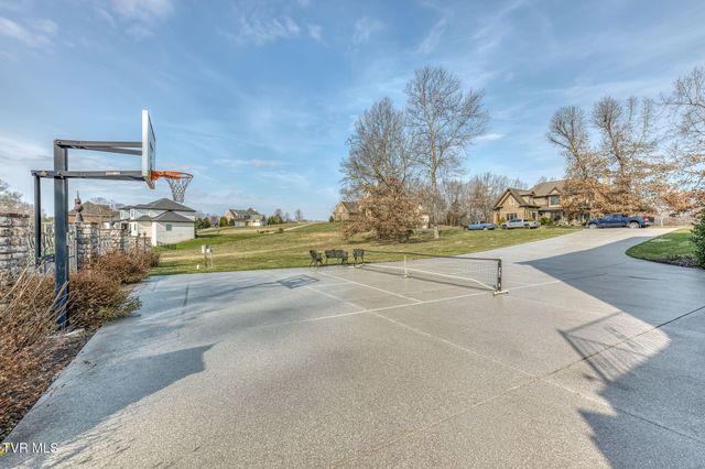1128 Mountain Vista Pvt Drive, Bristol, TN 37620