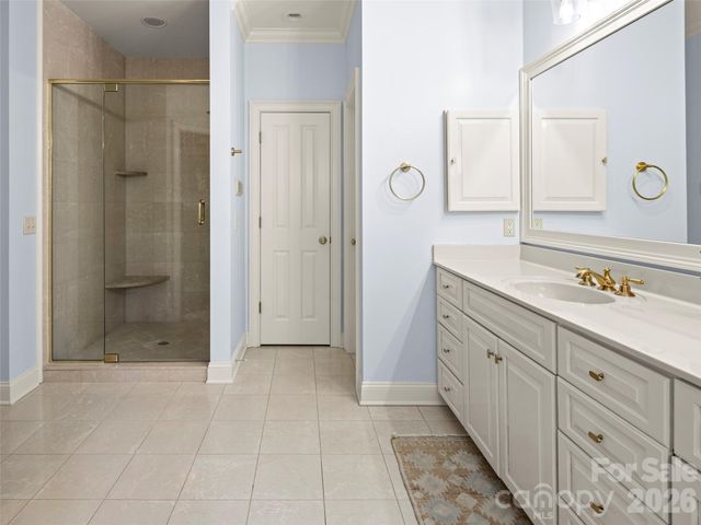 604 Holt Lane, Asheville, NC 28803