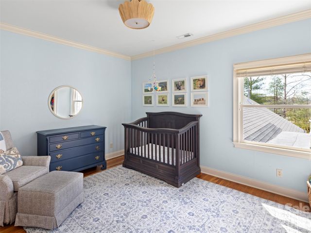 604 Holt Lane, Asheville, NC 28803