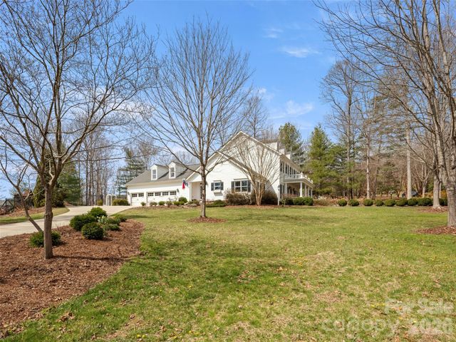 604 Holt Lane, Asheville, NC 28803