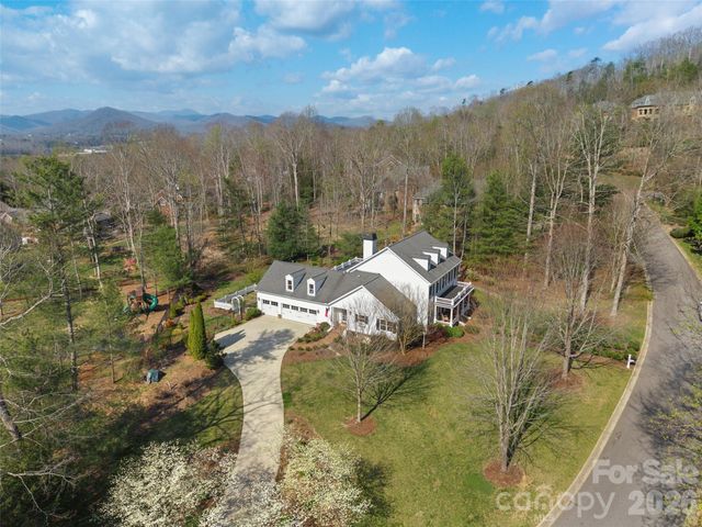 604 Holt Lane, Asheville, NC 28803
