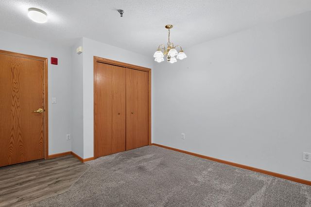 4125 Autumn Ridge Rd Unit 108, Cedar Falls, IA 50613