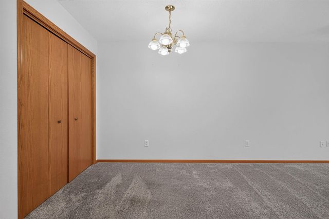 4125 Autumn Ridge Rd Unit 108, Cedar Falls, IA 50613