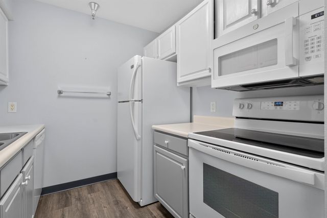 4125 Autumn Ridge Rd Unit 108, Cedar Falls, IA 50613
